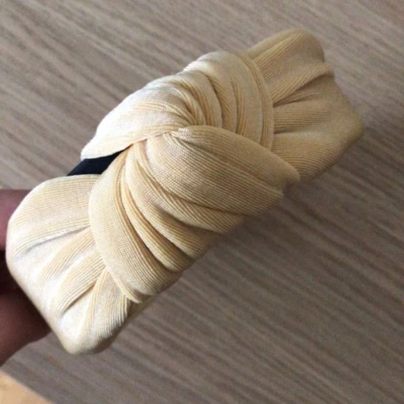 Femme Fair Headband - Picture 2 of 4